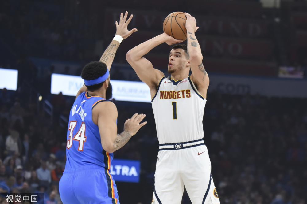 会上大放异 会上大放异